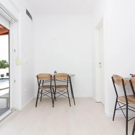 Sandra By Interhome *